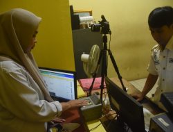 30 Ribuan Warga Jakarta Kini ber-KTP Kota Bekasi