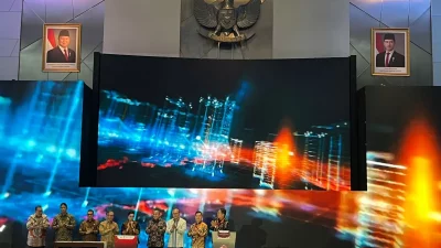 IHSG Dibuka Hijau di Awal 2025, Kuat di Level 7.107