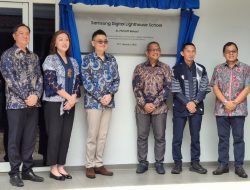 Al Muslim Bekasi jadi Sekolah Pertama di Asia Tenggara dan Oseania yang Mendapat Predikat Samsung Digital Lighthouse School   