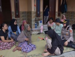 Khawatir Roboh, Warga Minta Struktur Tower  Provider di Tambun Segera Dibongkar   