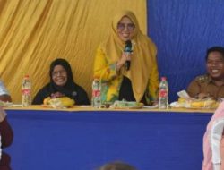 Siti Qomariyah Sosialisasikan Perda Perlindungan Tenaga Kerja di Babelan Bekasi   