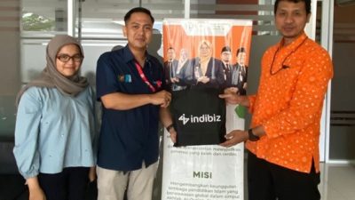 Silaturahmi dan Testimoni Layanan Telkom di SMAIT Thariq Bin Ziyad