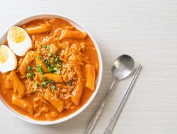 Kreasi Lezat Rose Udon ala Chef Fani MCI, Hidangan Pedas dan Creamy yang Wajib Dicoba