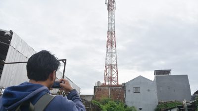 Pemkot Bekasi Evaluasi Izin Tower BTS di Perumahan Telaga Mas