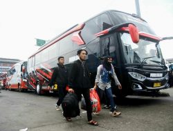 Terminal Induk Bekasi Catat 13 Ribu Penumpang Tiba