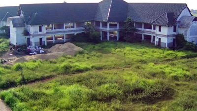 Rohim Minta Bupati Selesaikan Pembangunan Gedung Islamic Center yang Mangkrak Belasan Tahun