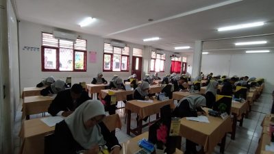 Sekolah di Bekasi Mulai Susun POS Soal Ujian Kelulusan Siswa Kelas XII