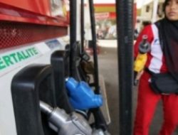 1 Agustus 2025 Harga Pertamax Turun, Dexlite Naik