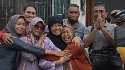 Senyum Semringah Korban Penggusuran Setia Mekar Dapat Kepastian Sertipikat dan Bantuan   