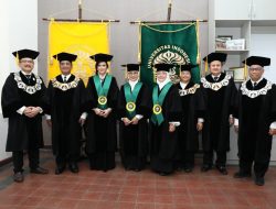 Universitas Indonesia Kukuhkan Prof. Dr. dr. Yunia Irawati, SpM(K) sebagai Guru Besar