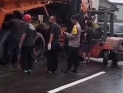 Sopir Tewas Terjepit Bak Truk Jungkit di Cikarang, Begini Kronologinya