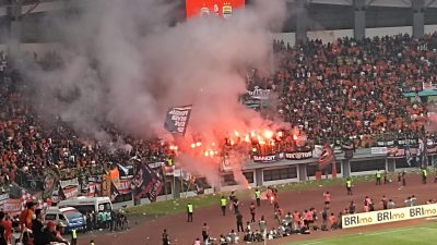 Ketua Umum The Jakmania Minta Maaf atas Kericuhan di Stadion Patriot Candrabhaga