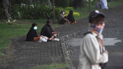 Dinsos Kota Bekasi Imbau Warga Tak Beri Uang ke Pengemis dan Pengamen