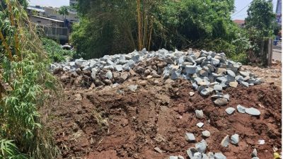 Khawatir Banjir Parah, Warga Protes Pemasangan SPAM di Poncol Bekasi Timur