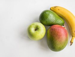 5 Buah Paling Bagus dan Banyak Manfaat Menurut dr. Tirta