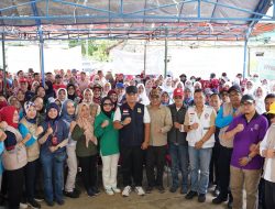 Pemkab Bekasi Bantu Masyarakat Terdampak Banjir di Babelan