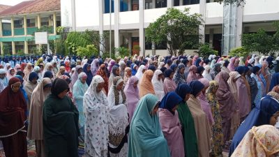 SMPN 4 Tambun Selatan Bentuk Karakter Islami Siswa lewat Sanlat