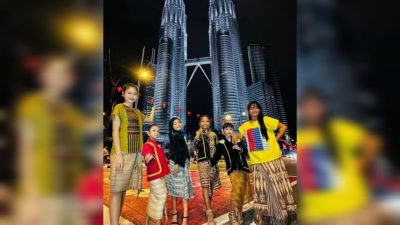 Kisah Mikha Siswa SD Al Muslim, Mpok Pinilih Cilik Bekasi yang Antusias Promosikan Kebaya dan Tenun ke Malaysia