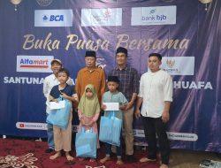Radar Bekasi Berbagi Kebahagiaan dengan Anak Yatim/Piatu
