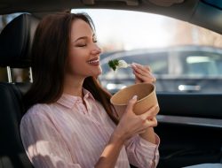 5 Makanan yang Mengenyangkan, Cocok Dibawa untuk Perjalanan Mudik Lebaran 2025