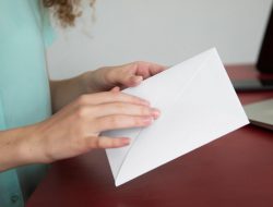 Nominal THR yang Pantas Diberikan untuk Anak hingga Orang Dewasa
