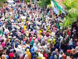Sembako Murah di Bekasi Utara Menyulut Kericuhan, Warga Terjatuh dan Pingsan