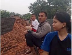 Kisah Sagino saat Banjir Melanda Kota Bekasi: Sekeluarga Bertahan di Atap Sekolah
