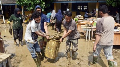 Masih Pemulihan, Ujian Siswa SMAN 21 Bekasi Terpaksa Diundur 9 April 2025