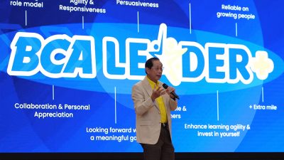 BCA Berbagi Ilmu di UI, Presiden Direktur BCA dan Nicholas Saputra Bekali Mahasiswa untuk Siap Hadapi Tantangan Zaman