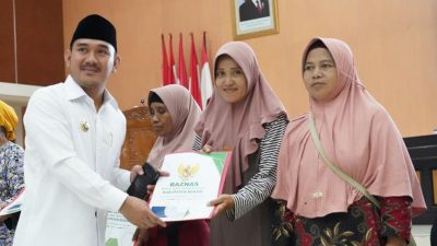 Pemkab Bekasi Luncurkan Gerakan Asih Ka Indung, Seluruh Pejabat Wajib Punya Orangtua Asuh