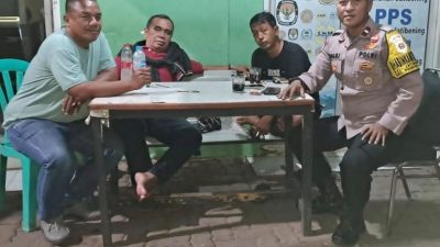 Bhabinkamtibmas Kelurahan Jatibening Rutin Patroli agar Warga Merasa Aman