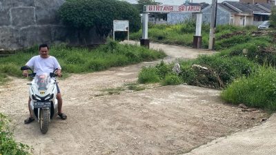 Warga Perumahan Bintang Sriamur Residence di Tambun Utara Desak Pengembang Bangun Jembatan