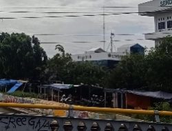 Anggota DPRD Kota Bekasi Ini Desak Pemkot Bekasi Bongkar Bangli Samping Unisma di Pinggir Kalimalang