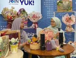 Owner Yulia Bouquet Bagikan Pengalaman dan Kiat Sukses Rancang Hampers Unik      