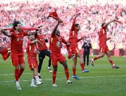Taklukkan Hotspur 5-1, Liverpool Juara Liga Inggris Musim 2024-2025