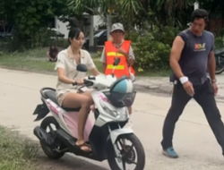 Viral Lisa Blackpink Naik Motor Beat Karbu saat Syuting, Tuai Sorotan Netizen