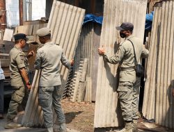 Pemkot Bekasi Bongkar Bangli di Jatibening, 27 Titik Lain Menyusul