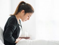 Manfaat Kompres Air Hangat ke Perut Saat Haid, Begini Cara Penggunaannya
