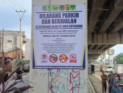 Parkir Liar di Kolong Flyover Cipendawa Bikin Geram