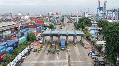 Evaluasi Tarif dan Integrasi Jalan Tol Didorong untuk Atasi Kemacetan Pelabuhan Tanjung Priok