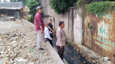 Jembatan Penghambat Aliran Air di Sepanjang Jaya Dibongkar, Warga Legowo