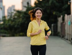 7 Rutinitas Pagi Sederhana untuk Kurangi Stres dan Tingkatkan Fokus