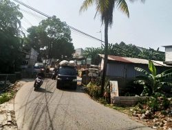 Jembatan Kali Cakung Jatiasih Diperbaiki Sementara