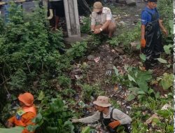 Tumpukan Sampah di Kali Kapuk Pejuang Diangkat