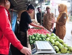 Lurah Padurenan Keliling Tebar Surat Teguran Bangli dan PKL