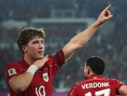 Ole Romeny Antar Timnas Indonesia Taklukkan Tiongkok di SUGBK, Tiket Putaran 4 di Depan Mata!
