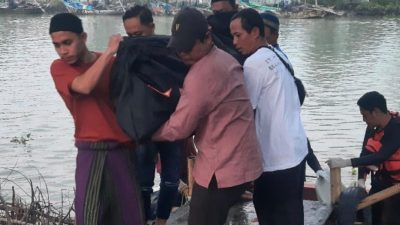 Tim SAR Temukan Jasad ABK yang Terjatuh di Sungai Citarum 