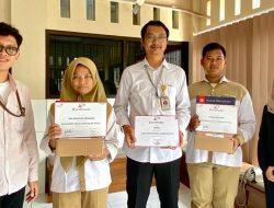 Digiup Telkom Hadir di SMK Sehati Karawang: Dua Siswa Raih Sertifikat Kompetensi Digital!