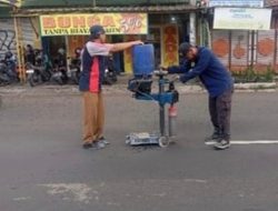 Perbaikan Jalan Diperbaiki Asal-asalan Usai Digali Proyek SPAM di Pondokgede