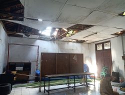 Aula Kelurahan Durenjaya Bekasi Timur “Menyedihkan”